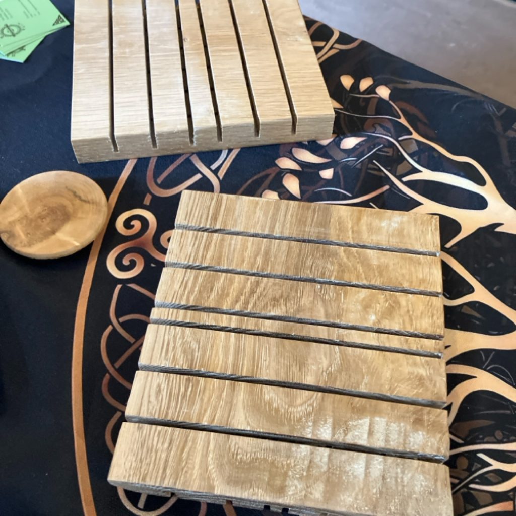 Trivet